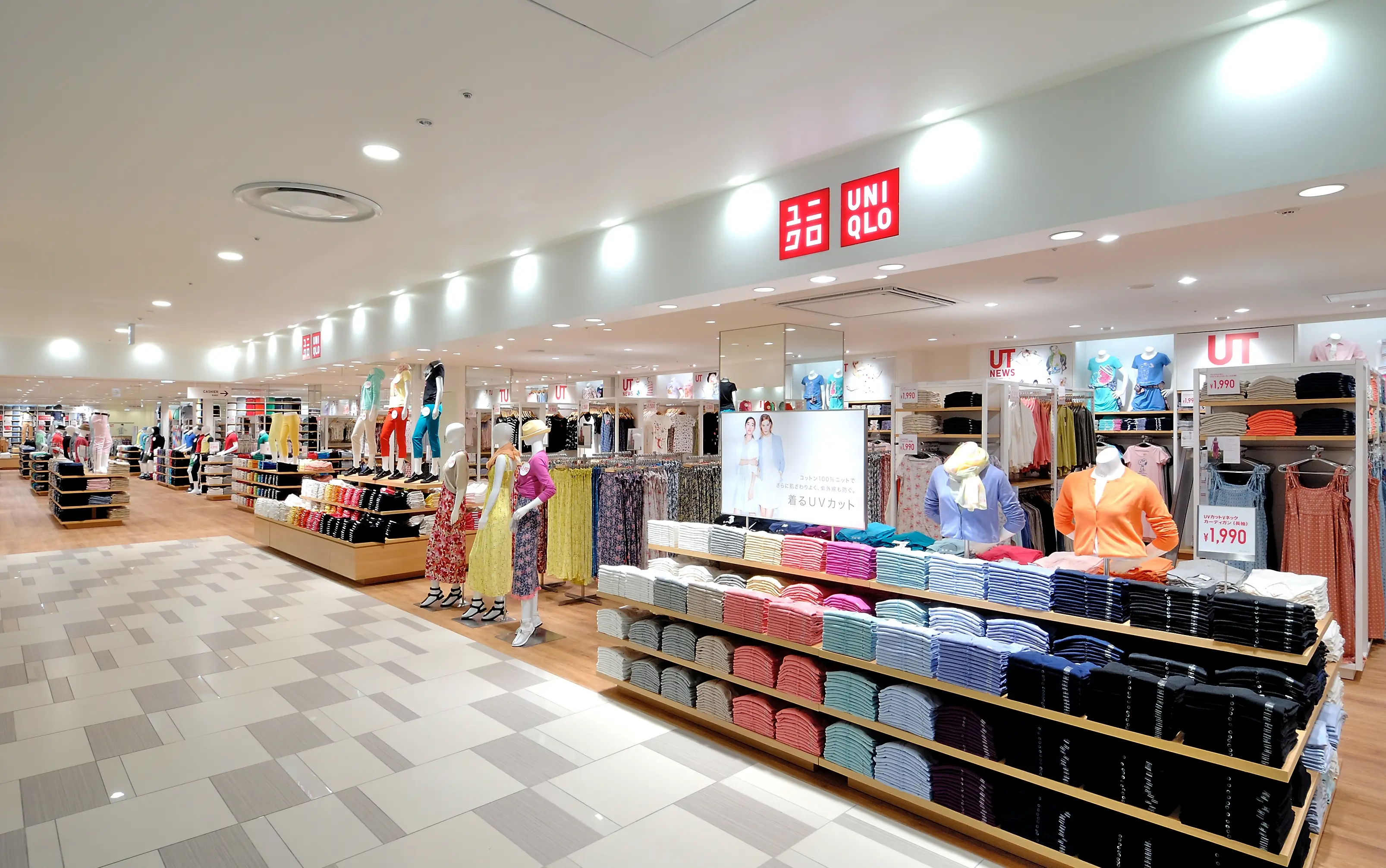 【6/19発売】ユニクロ「UNIQLO F.RISSO」夏コレクション登場!元マルニのリッソが手がける手描きプリント、Tシャツ¥1,990〜|旅行者の免税・売り切れ対策ガイド