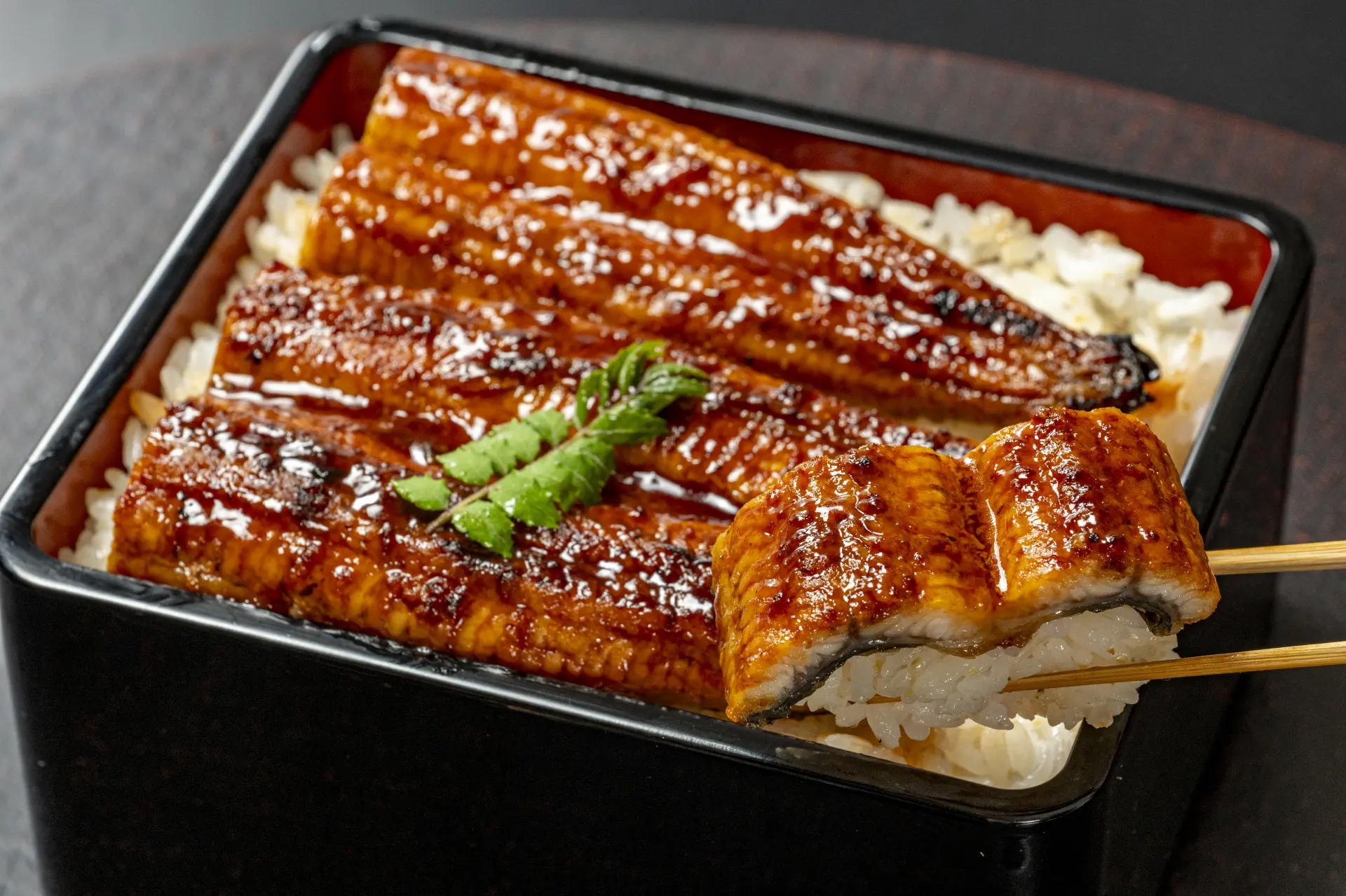 土用の丑の日 2026:7月26日、日本で真夏にうなぎを食べる日