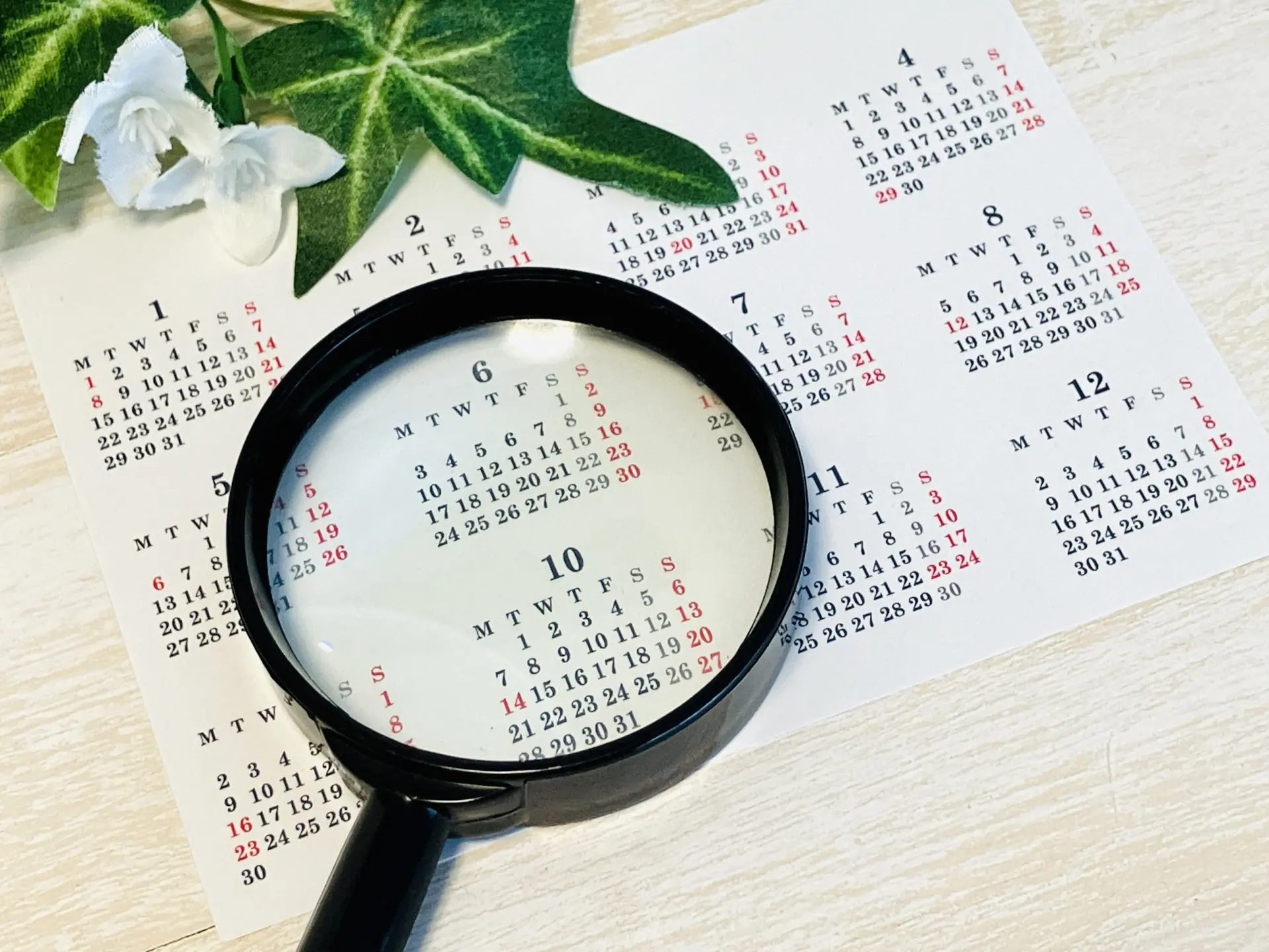 日本の祝日ガイド2026年7〜12月|海の日・山の日・敬老の日、銀行と役所が休みでも旅行に困らない理由