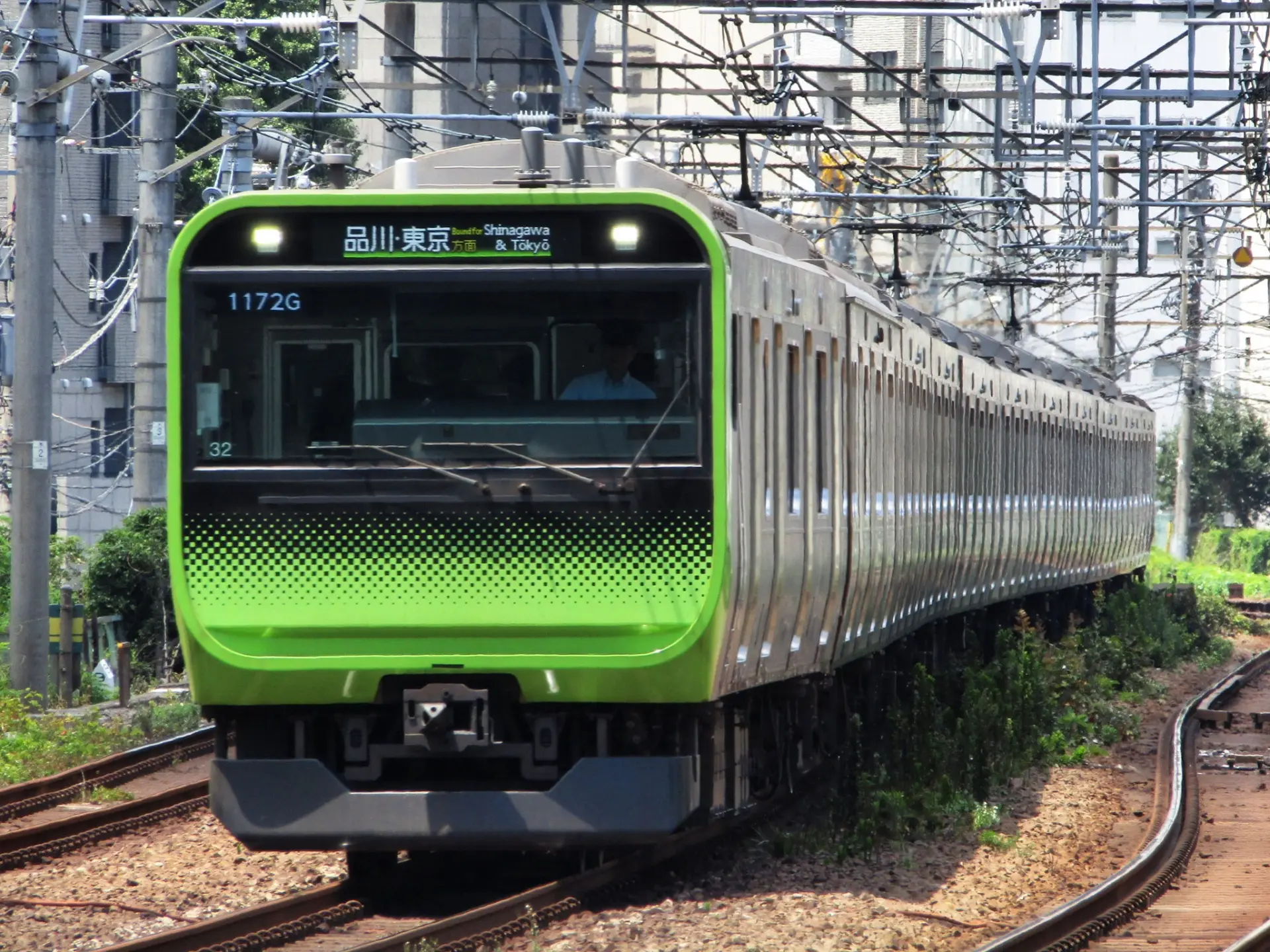 日本の電車マナー【2026年版】訪日旅行者が知っておきたい8つのルール|優先席・通話・飲食・リュック